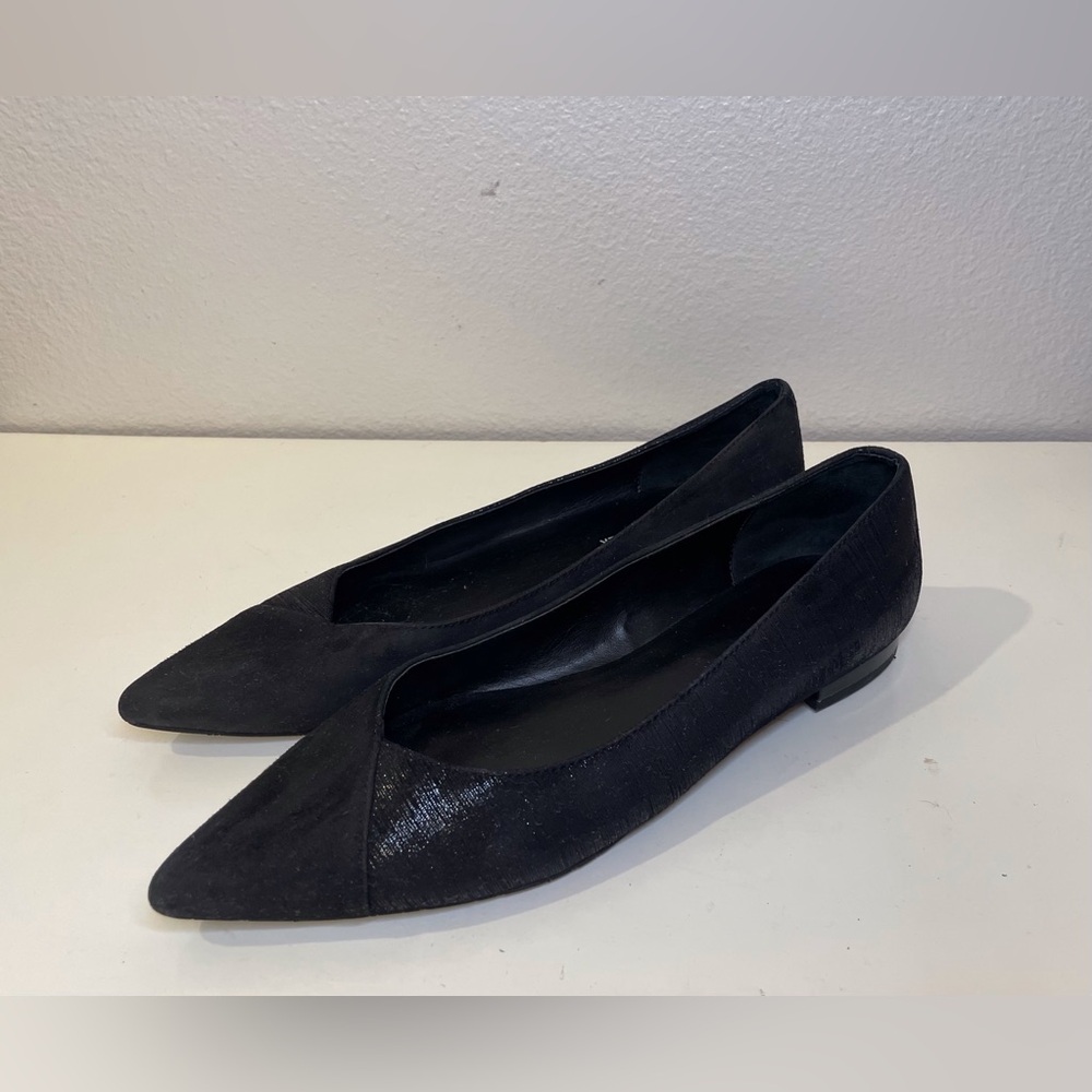 Donald‎ J. Pliner Women’s Palma Black Pointed-Toe Flats Size 8.5 M